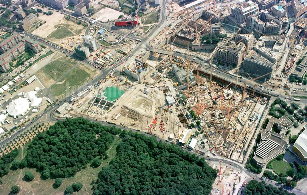 Berlin - Tiergarten aus der Vogelperspektive: Baustelle Potsdamer Platz - Projekt der SONY Berlin GmbH