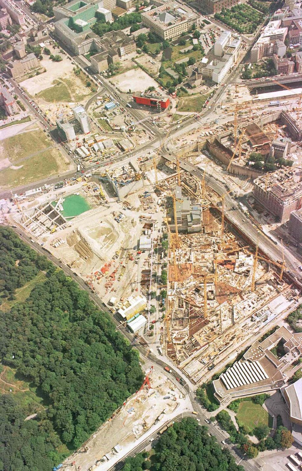 Luftbild Berlin - Tiergarten - Baustelle Potsdamer Platz - Projekt der SONY Berlin GmbH