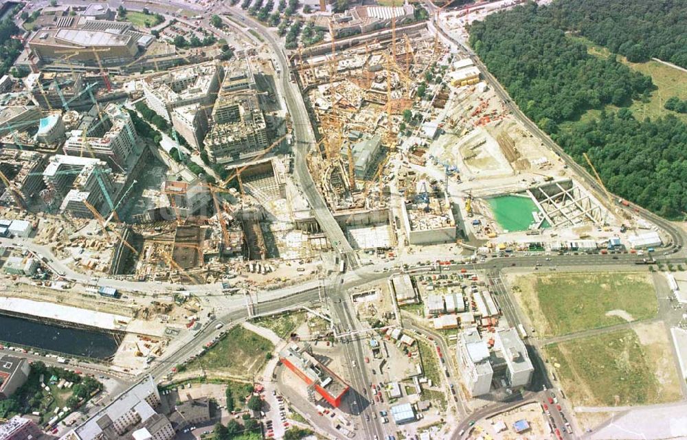 Berlin - Tiergarten von oben - Baustelle Potsdamer Platz - Projekt der SONY Berlin GmbH