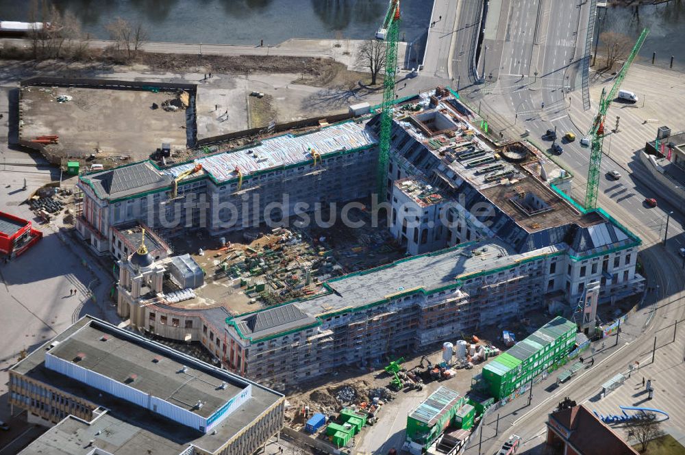 Luftaufnahme Potsdam - Baustelle des Potsdamer Stadtschloß / Neuer Landtag