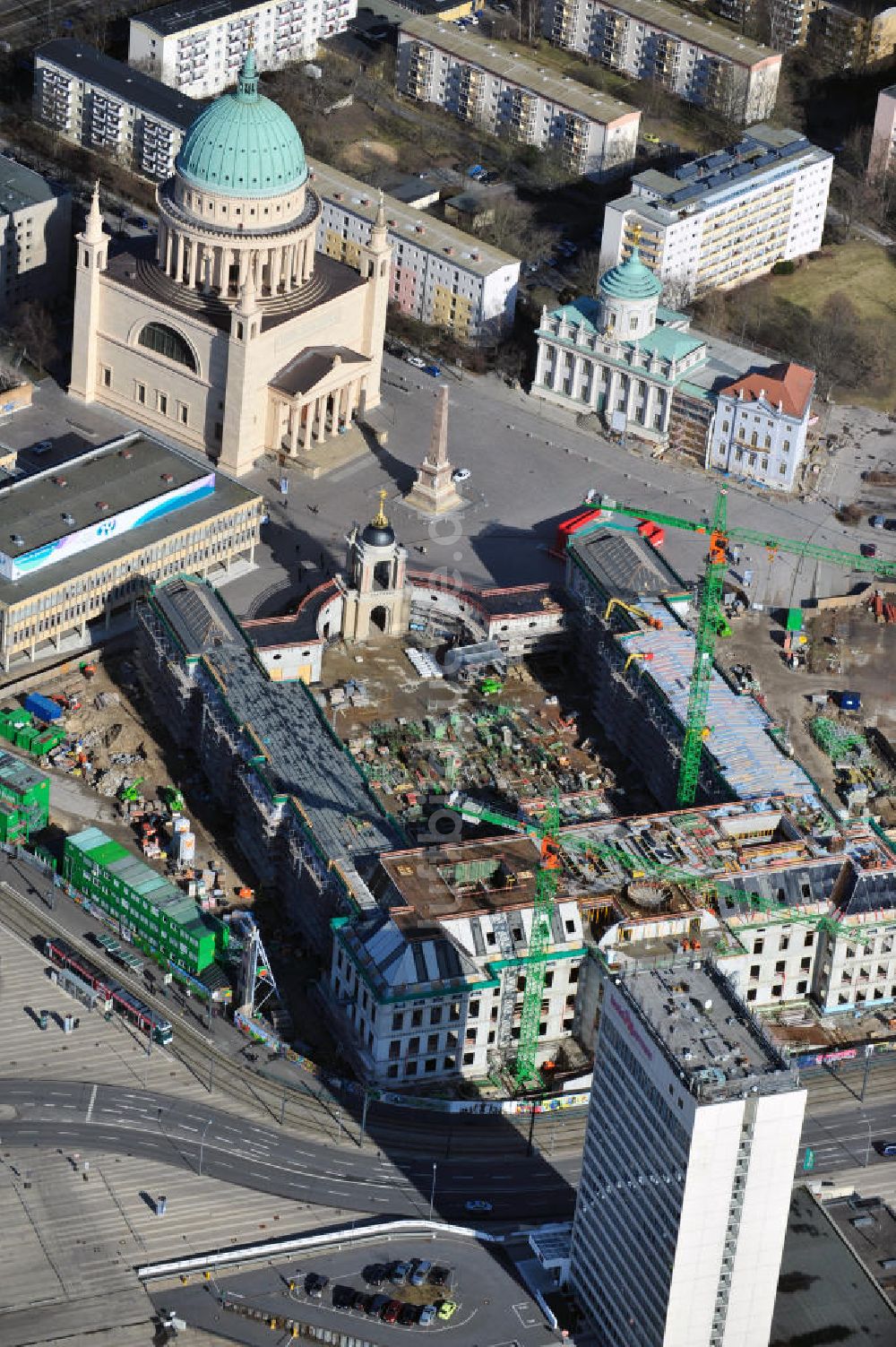 Potsdam aus der Vogelperspektive: Baustelle des Potsdamer Stadtschloß / Neuer Landtag