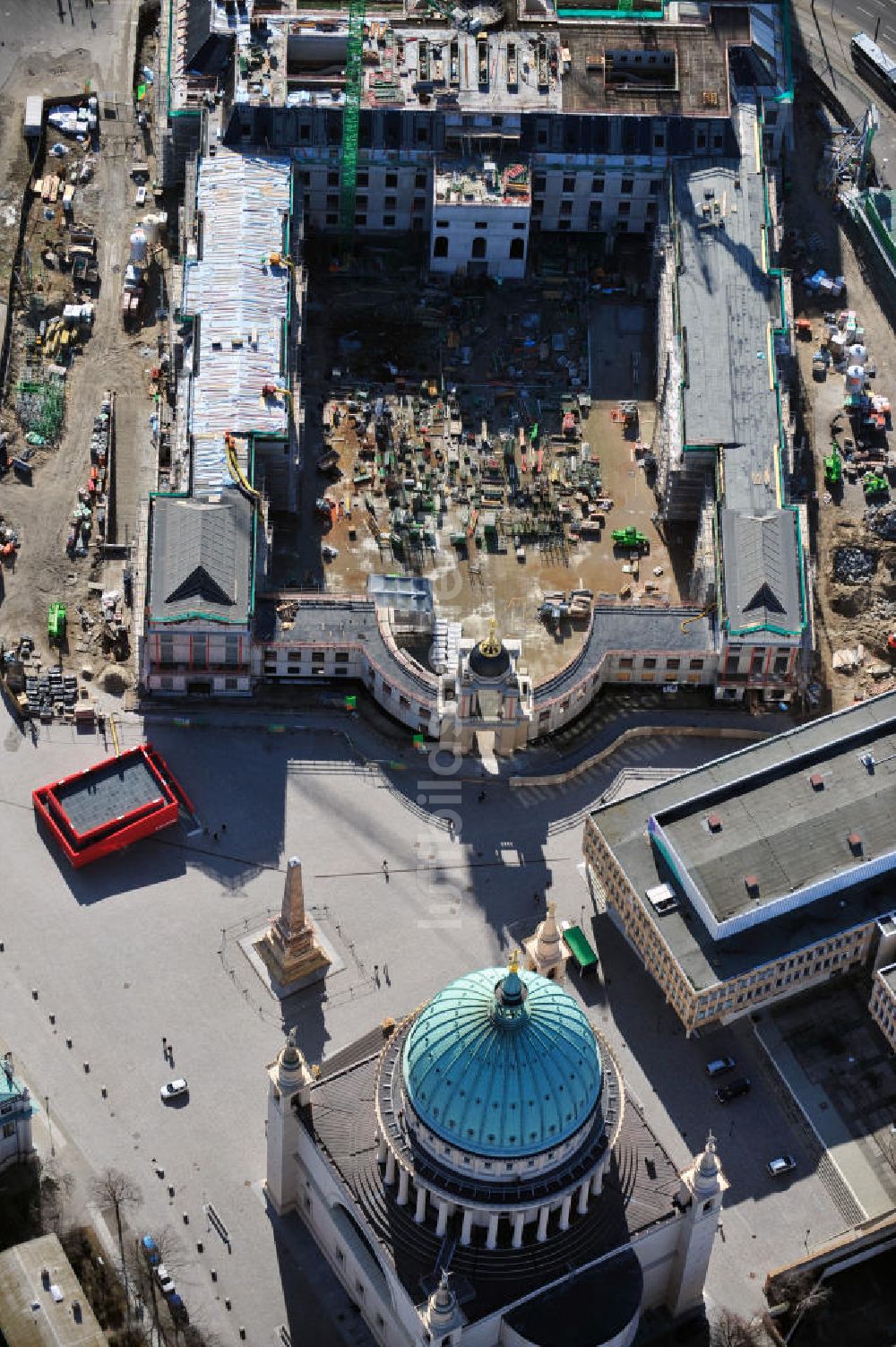 Luftaufnahme Potsdam - Baustelle des Potsdamer Stadtschloß / Neuer Landtag