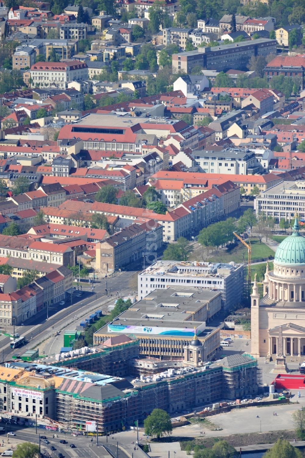 Luftaufnahme Potsdam - Baustelle des Potsdamer Stadtschloß / Neuer Landtag