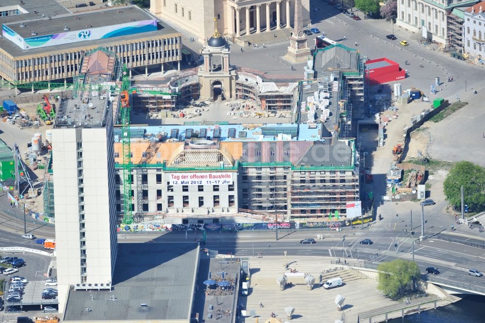 Luftbild Potsdam - Baustelle des Potsdamer Stadtschloß / Neuer Landtag