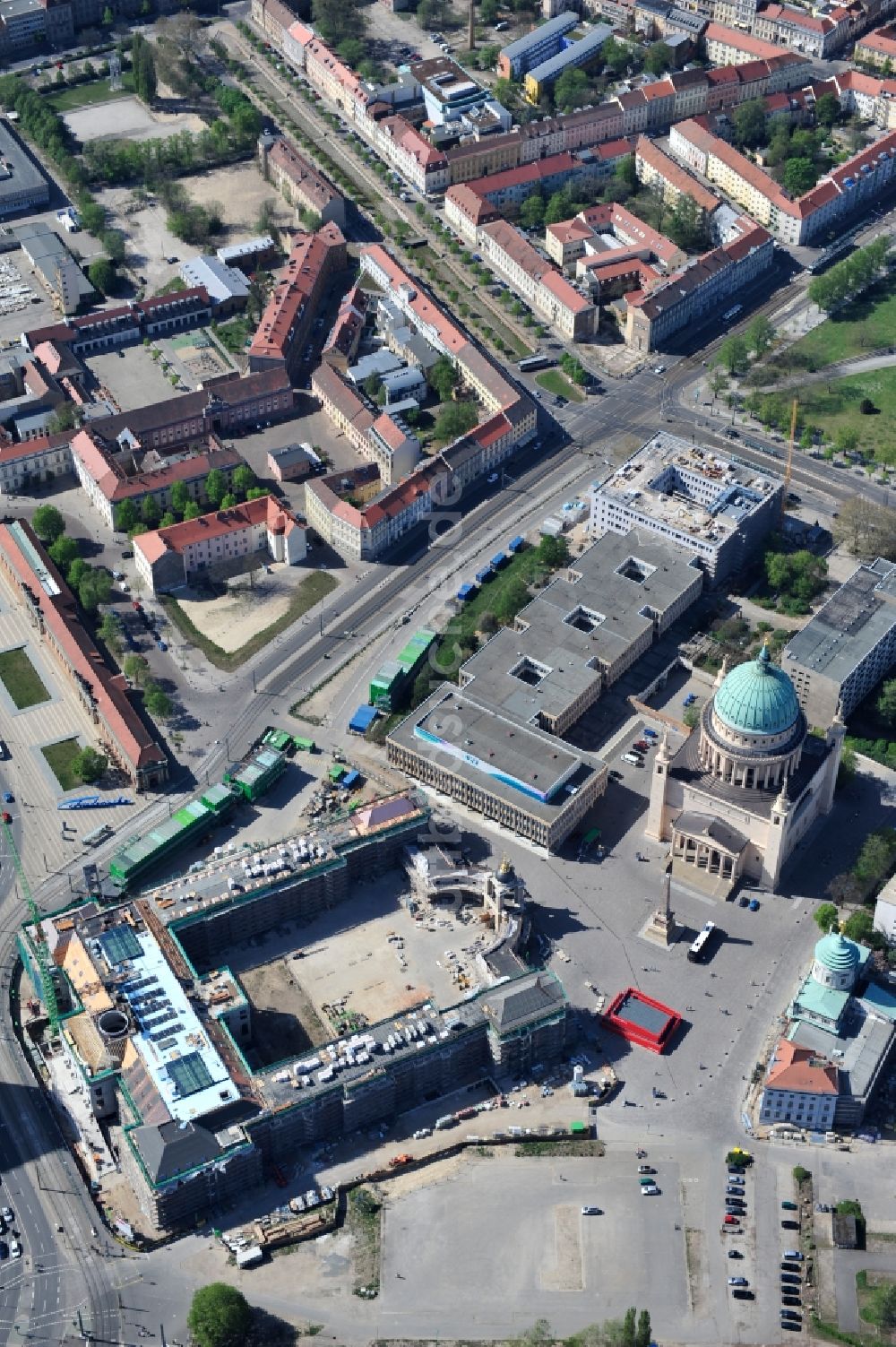 Potsdam aus der Vogelperspektive: Baustelle des Potsdamer Stadtschloß / Neuer Landtag