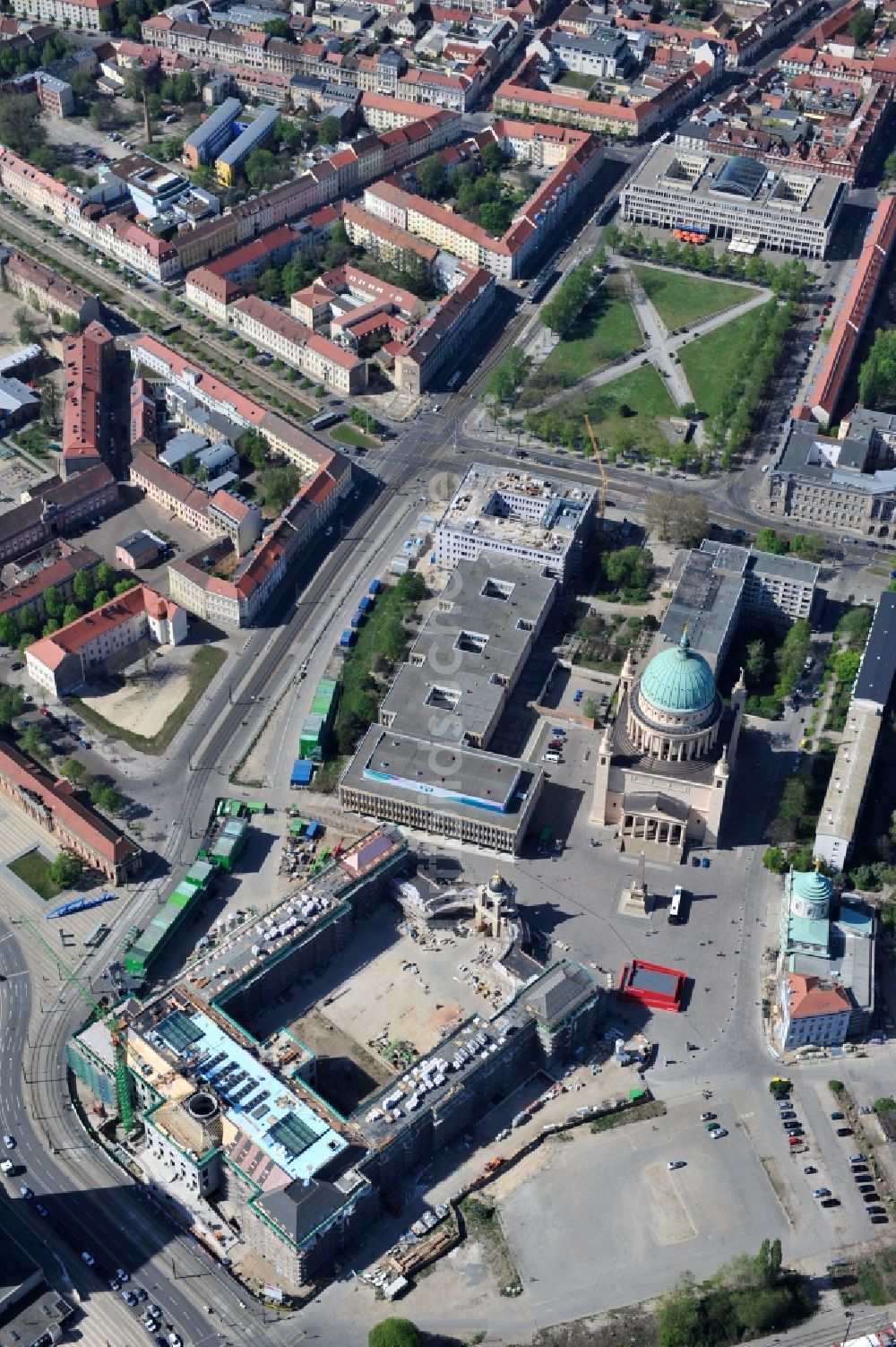 Luftbild Potsdam - Baustelle des Potsdamer Stadtschloß / Neuer Landtag