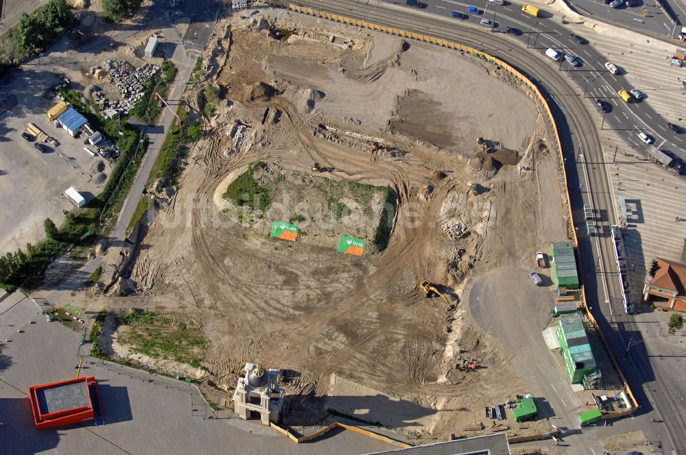 Potsdam aus der Vogelperspektive: Baustelle des Potsdamer Stadtschlosses mit Fortunaportal