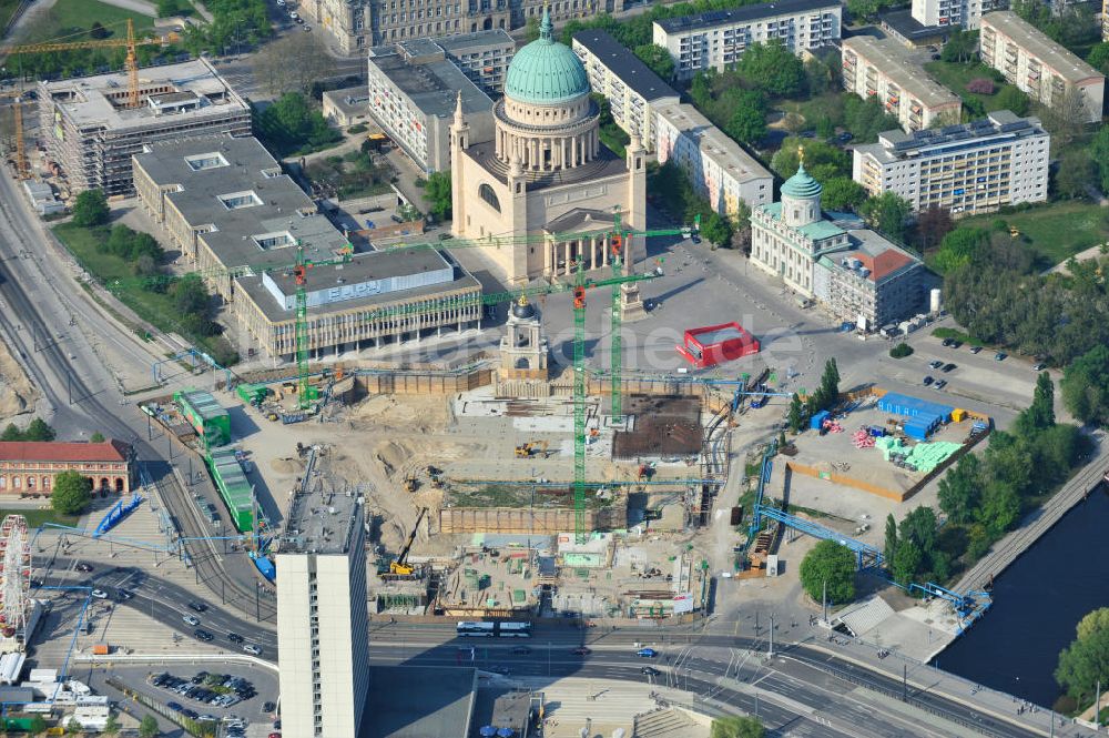 Luftbild Potsdam - Baustelle des Potsdamer Stadtschlosses / Neuer Landtag