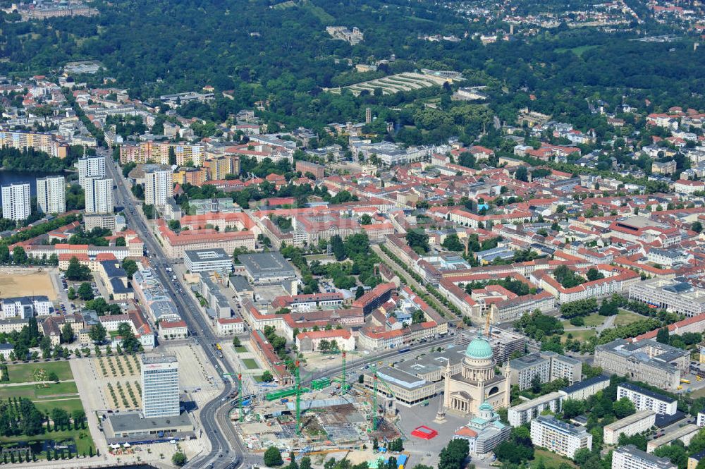 Potsdam von oben - Baustelle des Potsdamer Stadtschlosses / Neuer Landtag