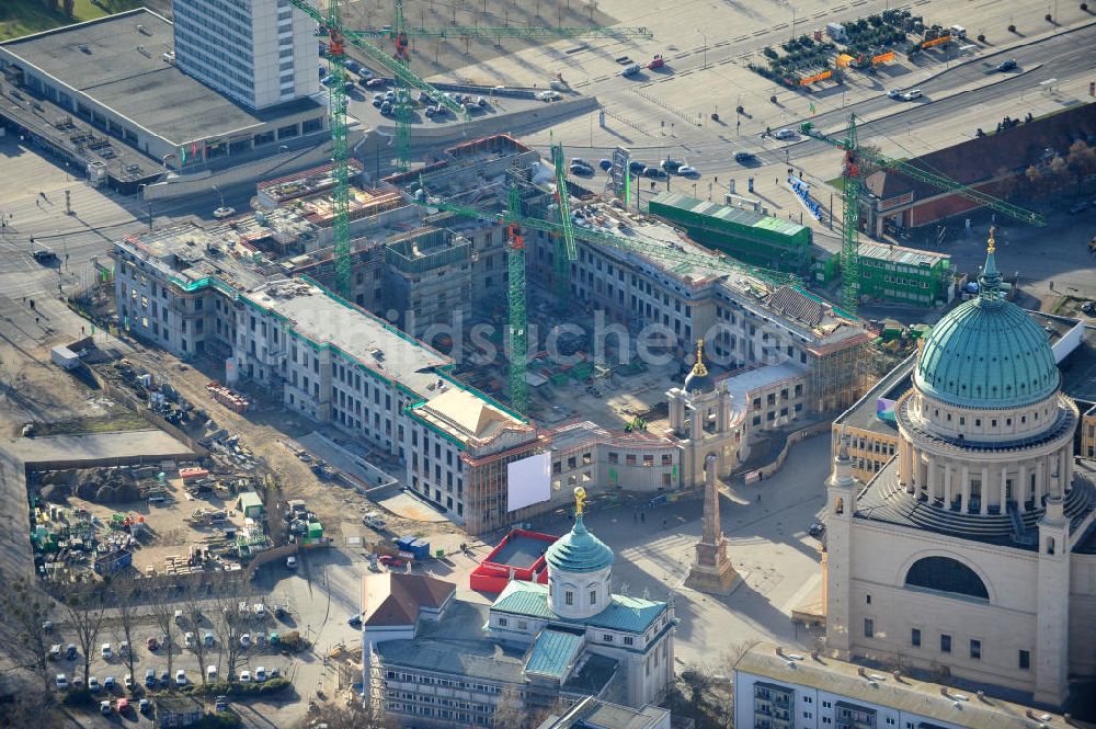 Potsdam aus der Vogelperspektive: Baustelle des Potsdamer Stadtschlosses / Neuer Landtag