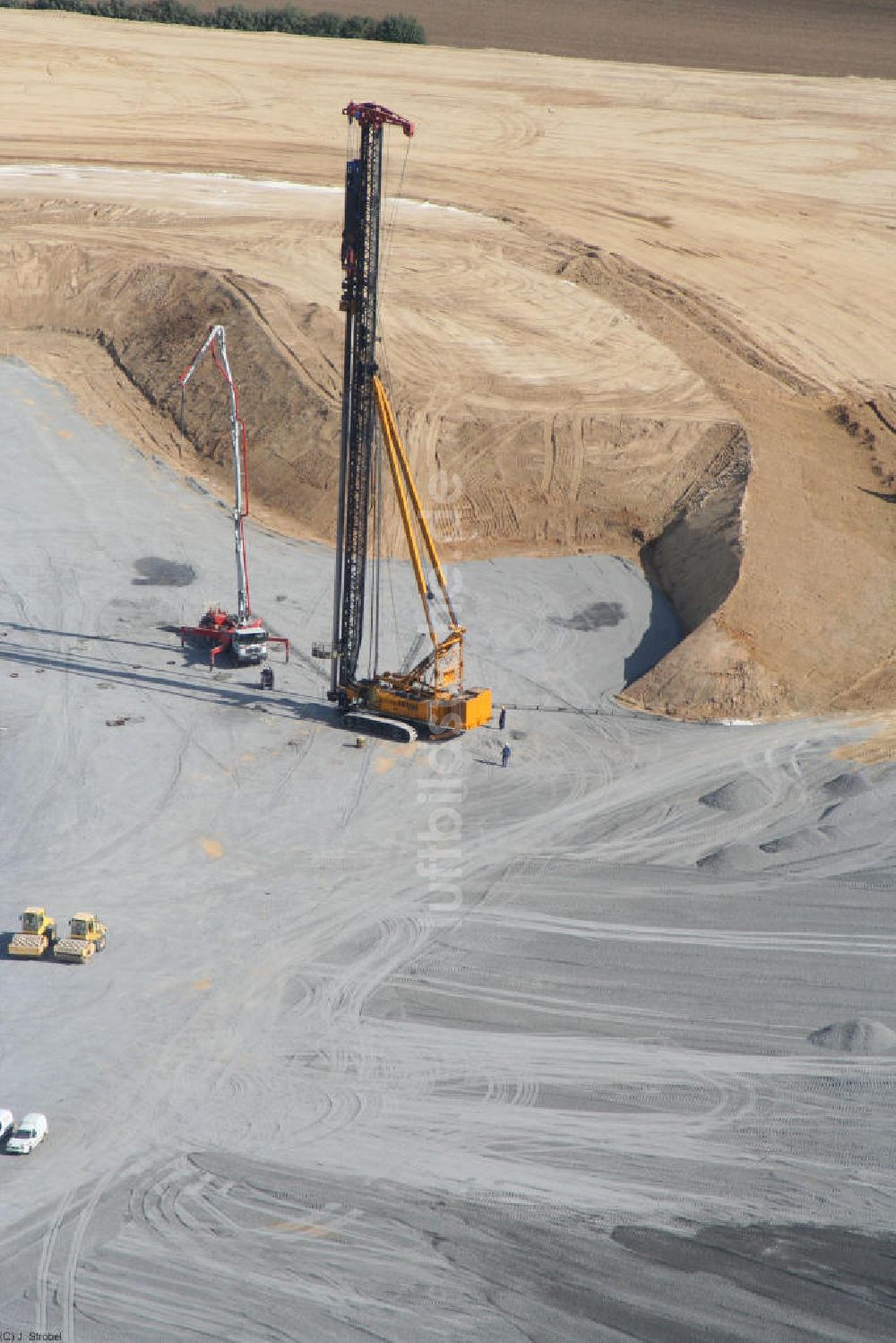 Luftbild Sinsheim - Baustelle der Rhein-Neckar-Arena in Sinsheim