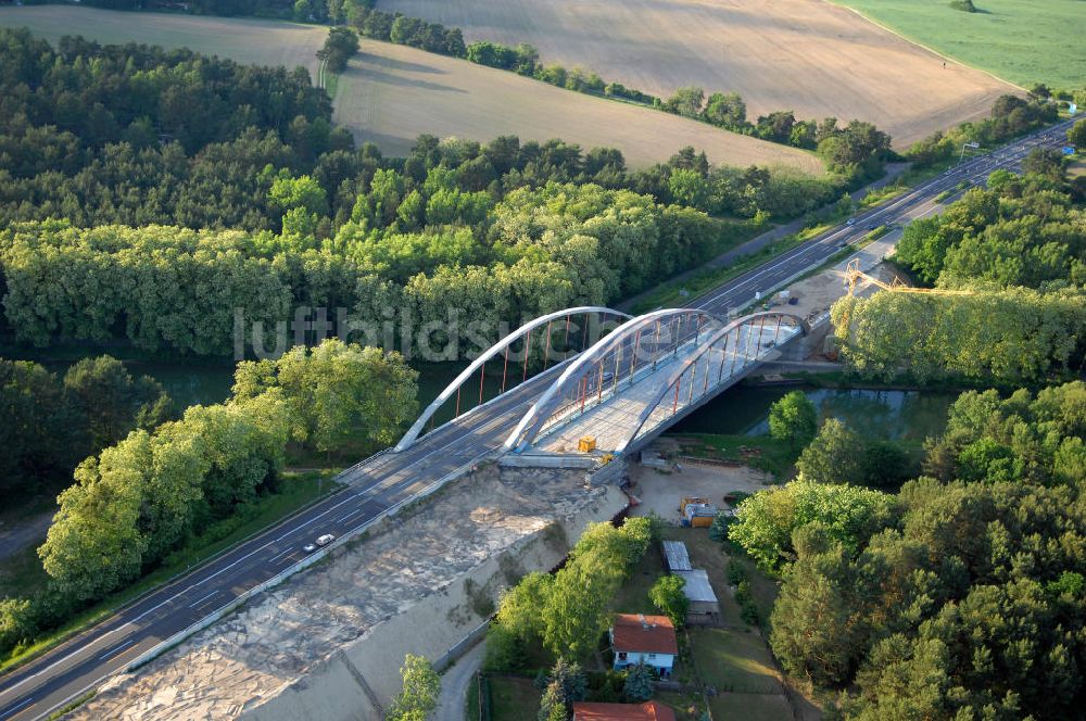 Finowfurt aus der Vogelperspektive: Baustelle / road works Brücke / bridge Autobahn / motorway A 11