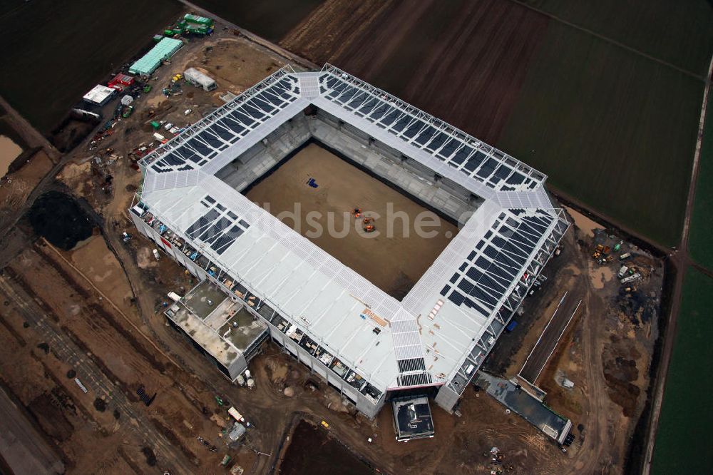 Mainz von oben - Baustelle Rohbau der Coface-Arena Mainz