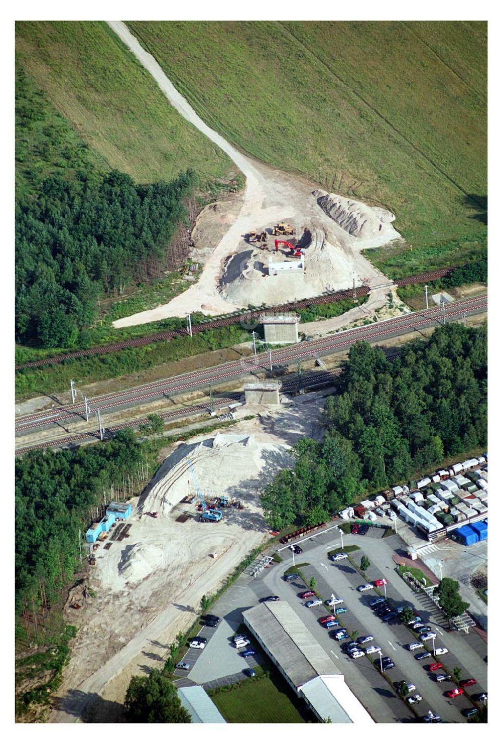 Ludwigsfelde/ Genshagener Heide (Brandenburg) aus der Vogelperspektive: Baustelle Schienenübergang der Anhalter Bahn - Ludwigsfelde (Brandenburg)