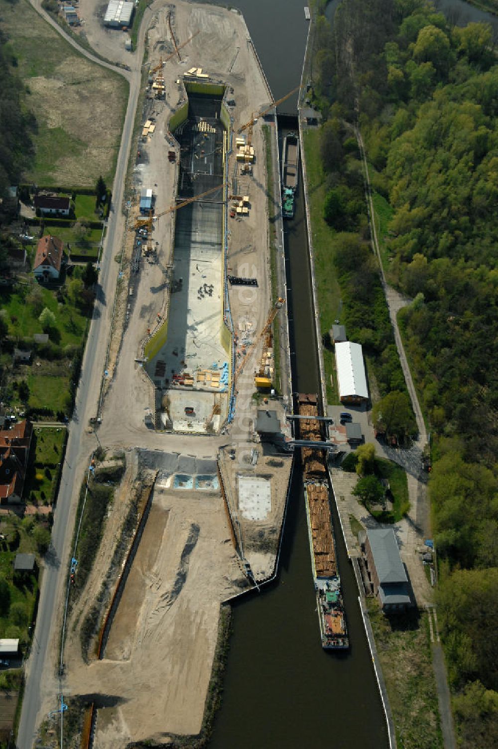 Wusterwitz von oben - Baustelle der 2. Schleuse Wusterwitz