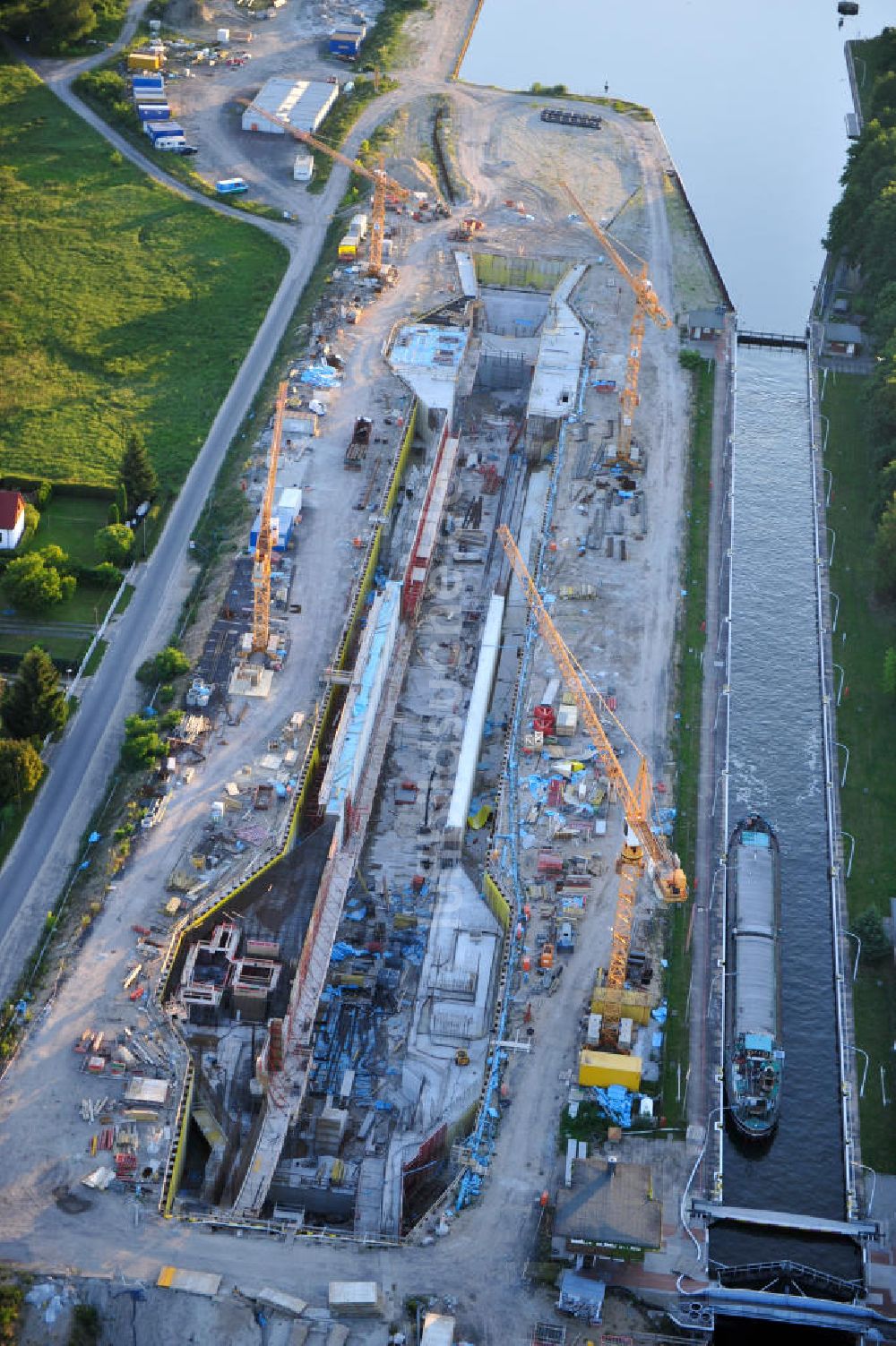 Luftaufnahme Wusterwitz - Baustelle der 2. Schleuse Wusterwitz am Elbe-Havel-Kanal