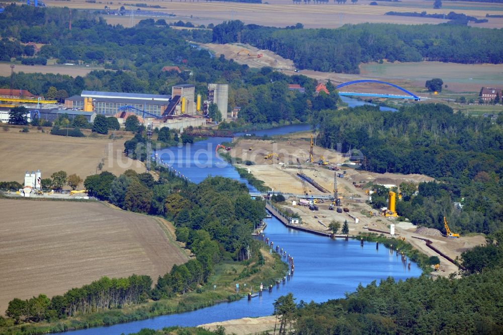 Luftaufnahme Zerben - Baustelle Schleuse Zerben und Zerbener Brücke am Elbe-Havel-Kanal im Bundesland Sachsen-Anhalt