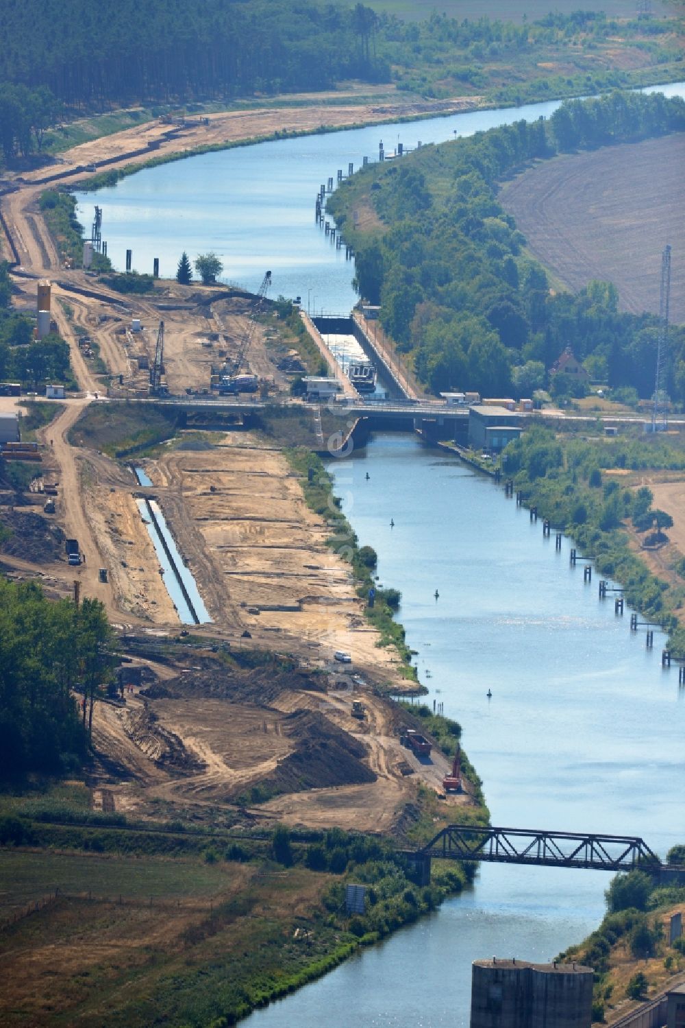 Zerben von oben - Baustelle Schleuse Zerben und Zerbener Brücke am Elbe-Havel-Kanal im Bundesland Sachsen-Anhalt