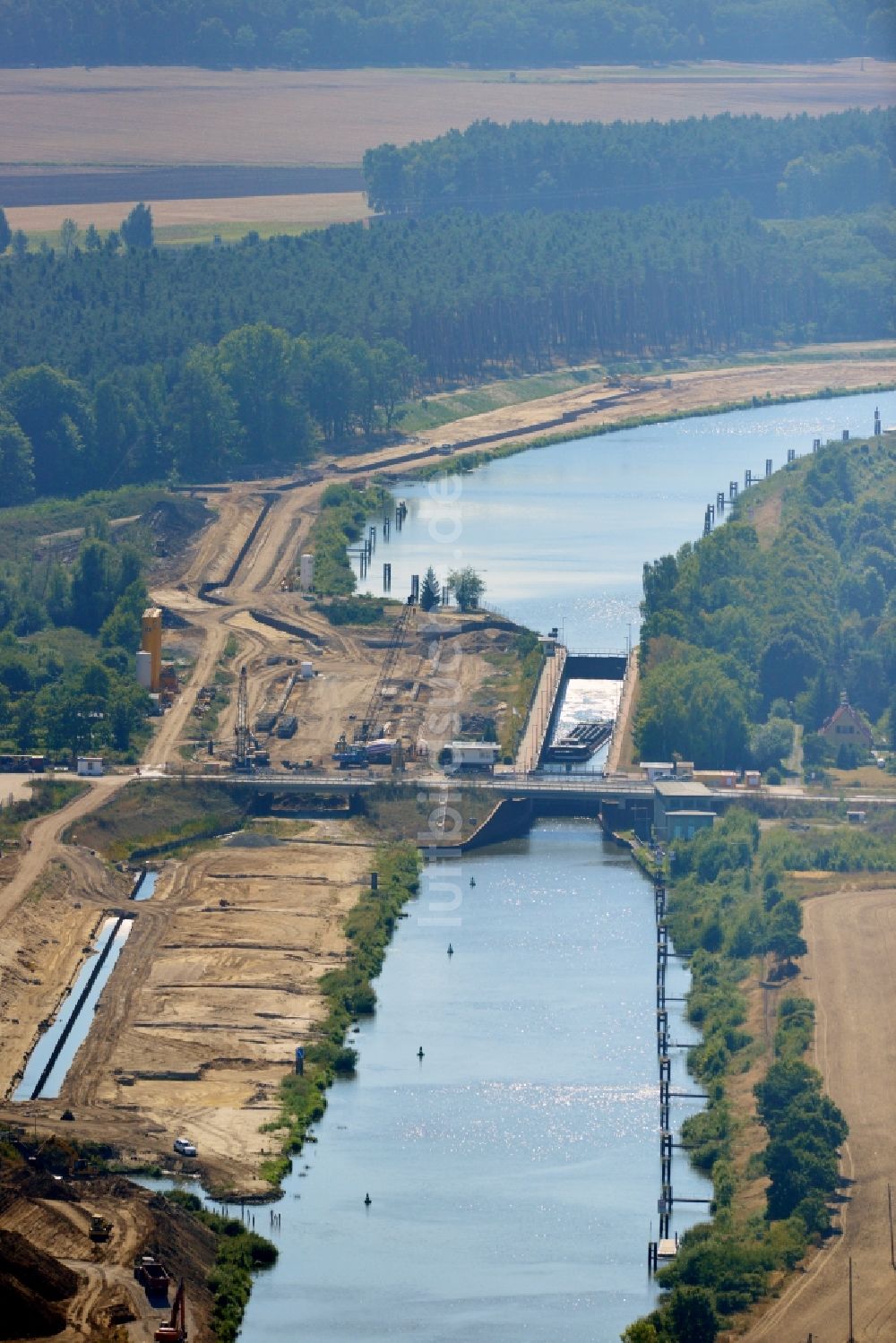 Zerben aus der Vogelperspektive: Baustelle Schleuse Zerben und Zerbener Brücke am Elbe-Havel-Kanal im Bundesland Sachsen-Anhalt