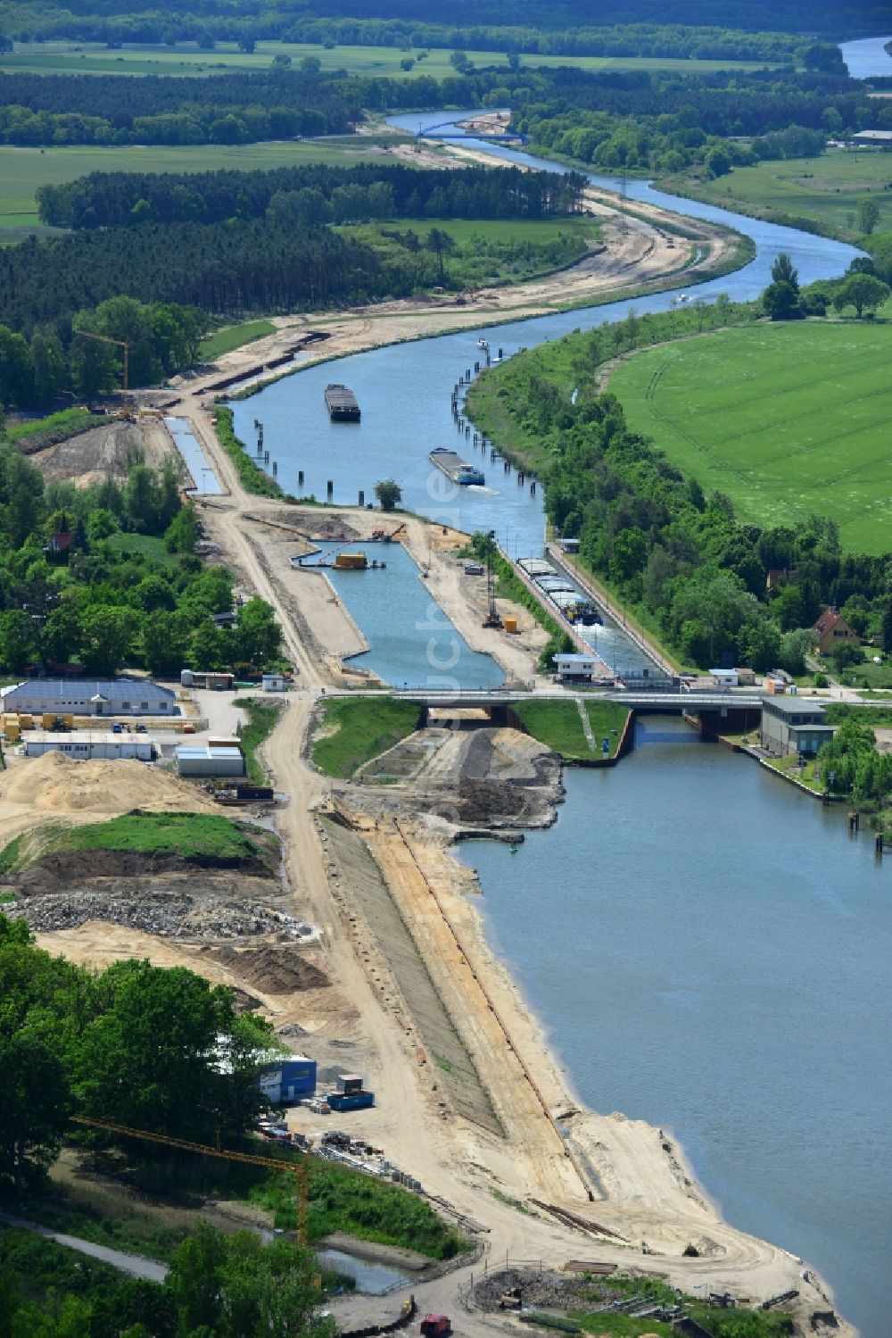 Zerben aus der Vogelperspektive: Baustelle Schleuse Zerben und Zerbener Brücke am Elbe-Havel-Kanal im Bundesland Sachsen-Anhalt