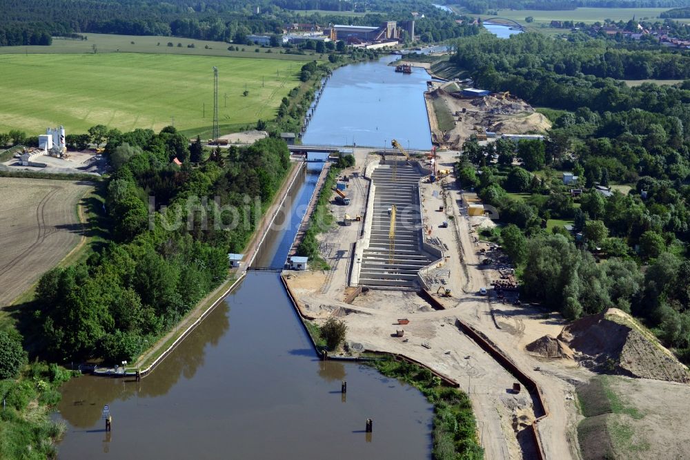 Zerben, Elbe-Parey aus der Vogelperspektive: Baustelle Schleuse Zerben und Zerbener Brücke am Elbe-Havel-Kanal im Bundesland Sachsen-Anhalt