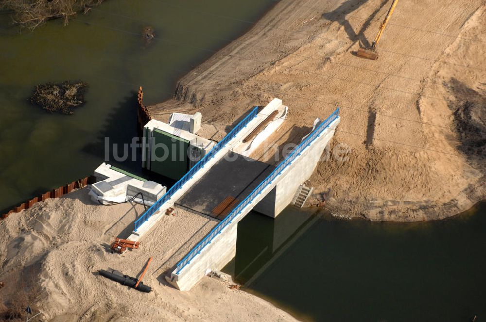 Brieskow-Finkenheerd von oben - Baustelle Seebrücke in Brieskow-Finkenheerd in Brandenburg