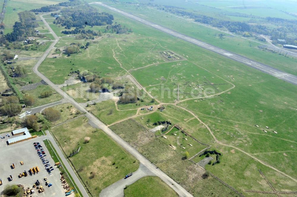 Luftaufnahme Werneuchen - Baustelle Solarpark / Photovoltaikanlage Werneuchen