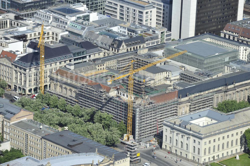 Luftaufnahme Berlin - Baustelle der Staatsbibliothek zu Berlin am Standort Unter den Linden