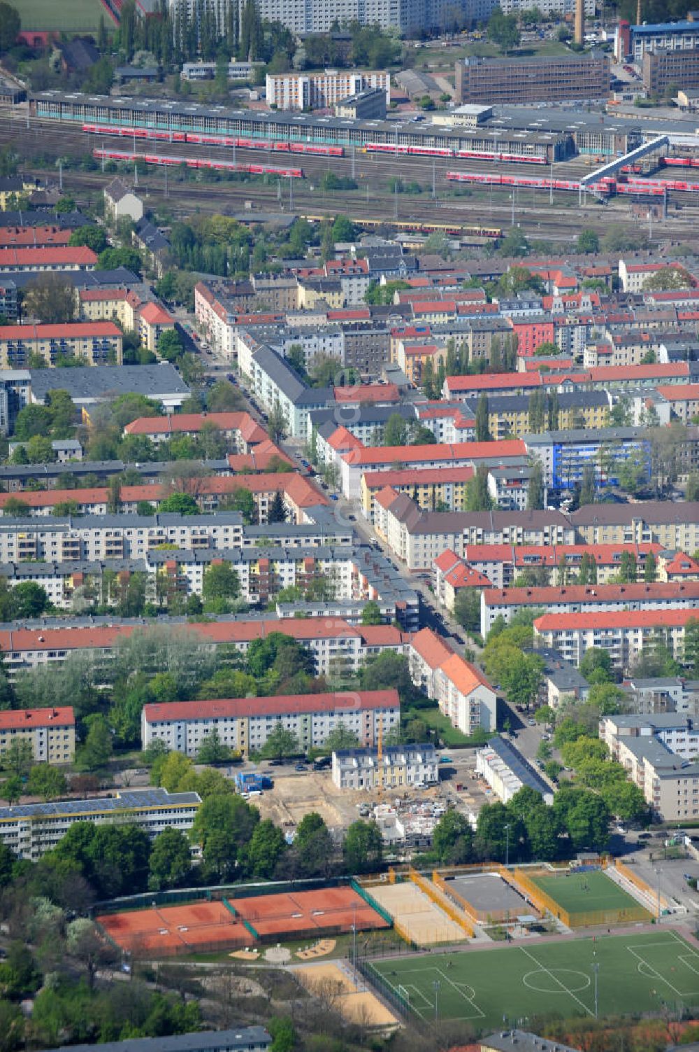 Luftaufnahme Berlin-Lichtenberg - Baustelle Stadtquartier ?Stadtgärten Friedrichsfelde? in Berlin-Lichtenberg