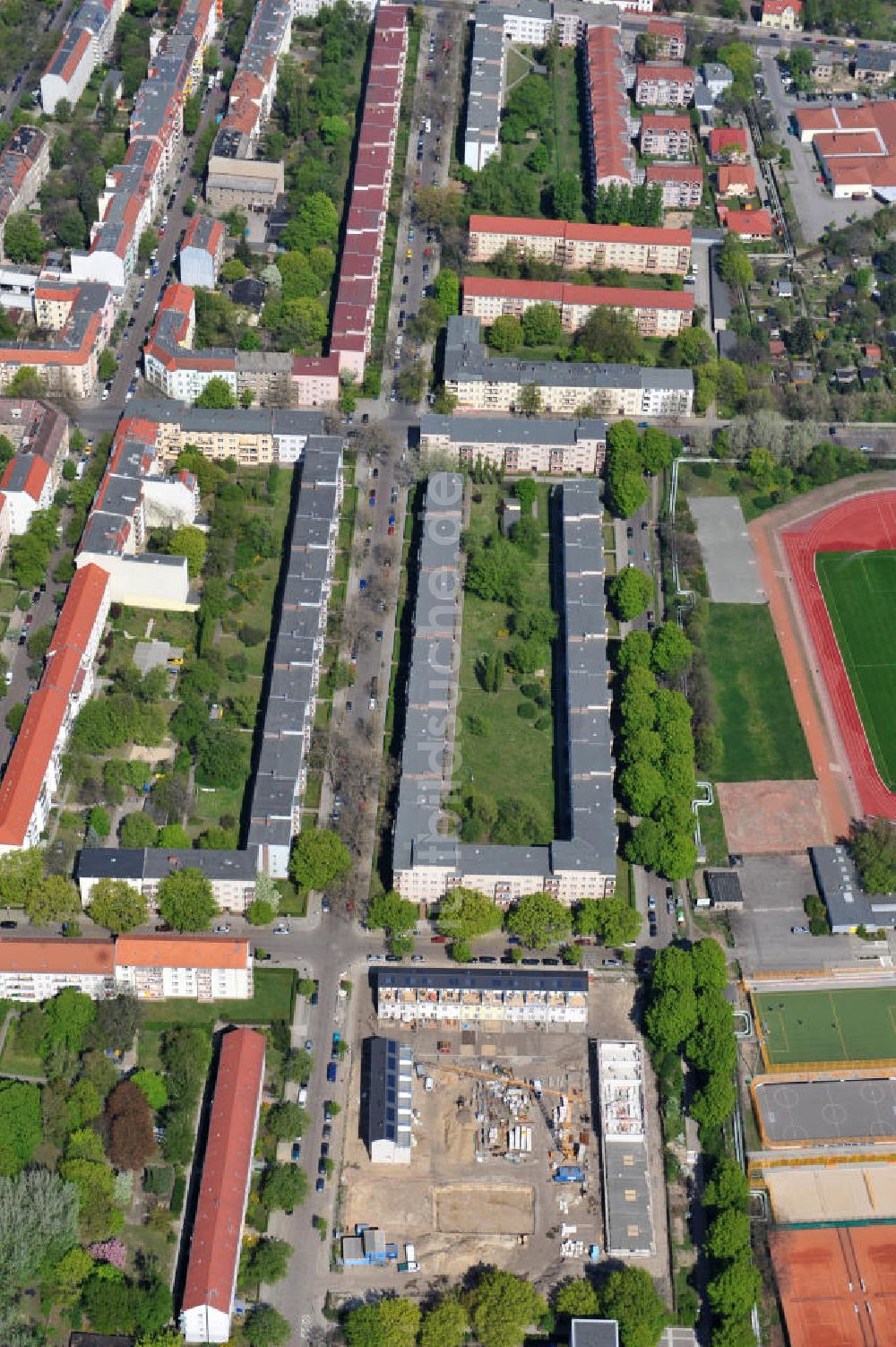 Luftaufnahme Berlin-Lichtenberg - Baustelle Stadtquartier ?Stadtgärten Friedrichsfelde? in Berlin-Lichtenberg