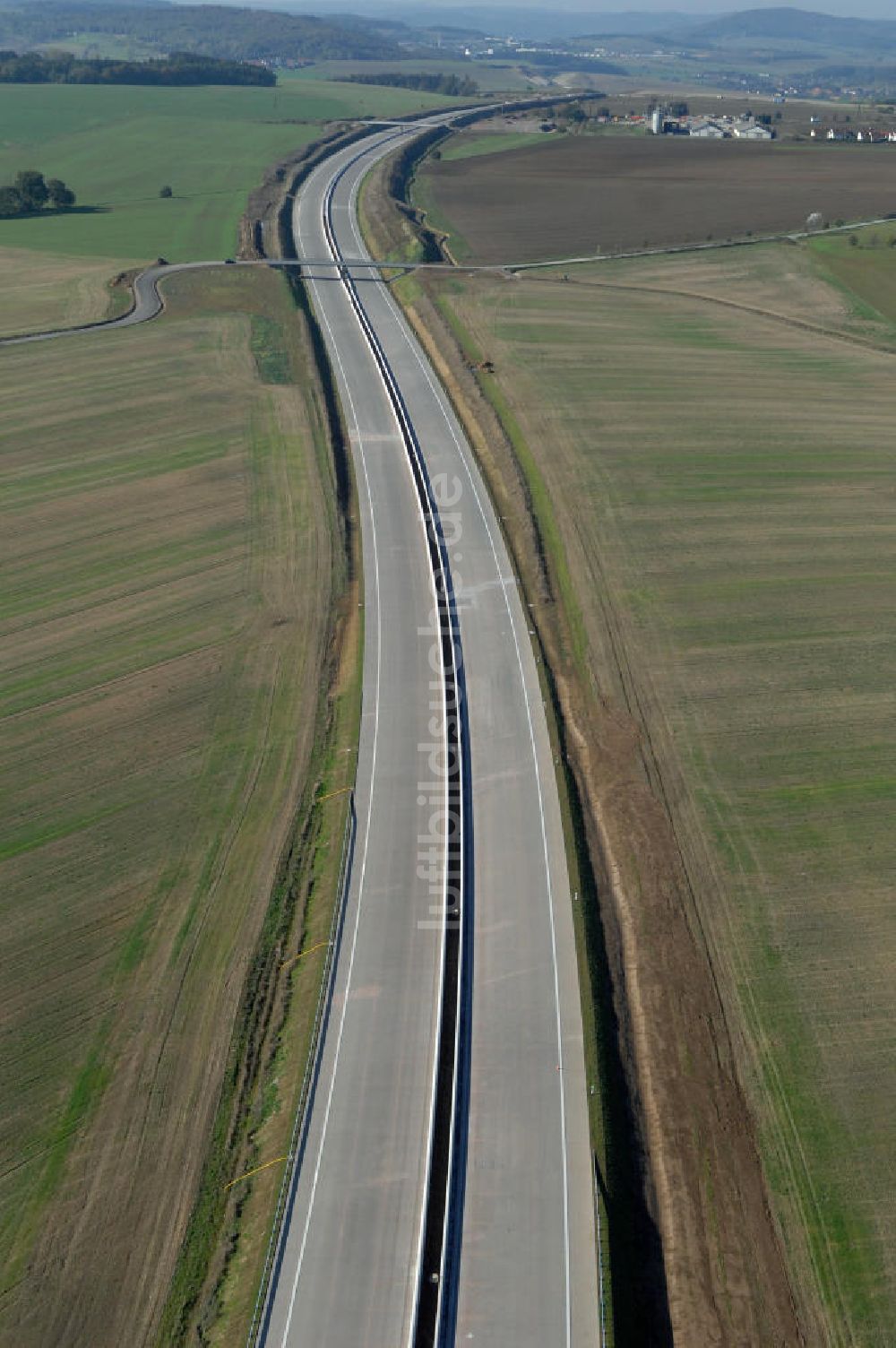 Neukirchen von oben - Baustelle Strassenbrücken über die A4 bei Neukirchen