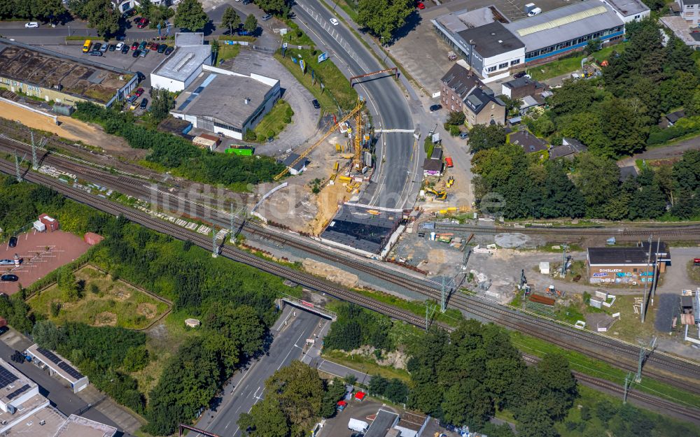 Luftbild Dinslaken - Baustelle des Straßenverlaufes Tunnel und Straßenbauarbeiten an der Willy-Brandt-Straße Bundesstraße B8 und Bahnlinie in Dinslaken im Bundesland Nordrhein-Westfalen, Deutschland