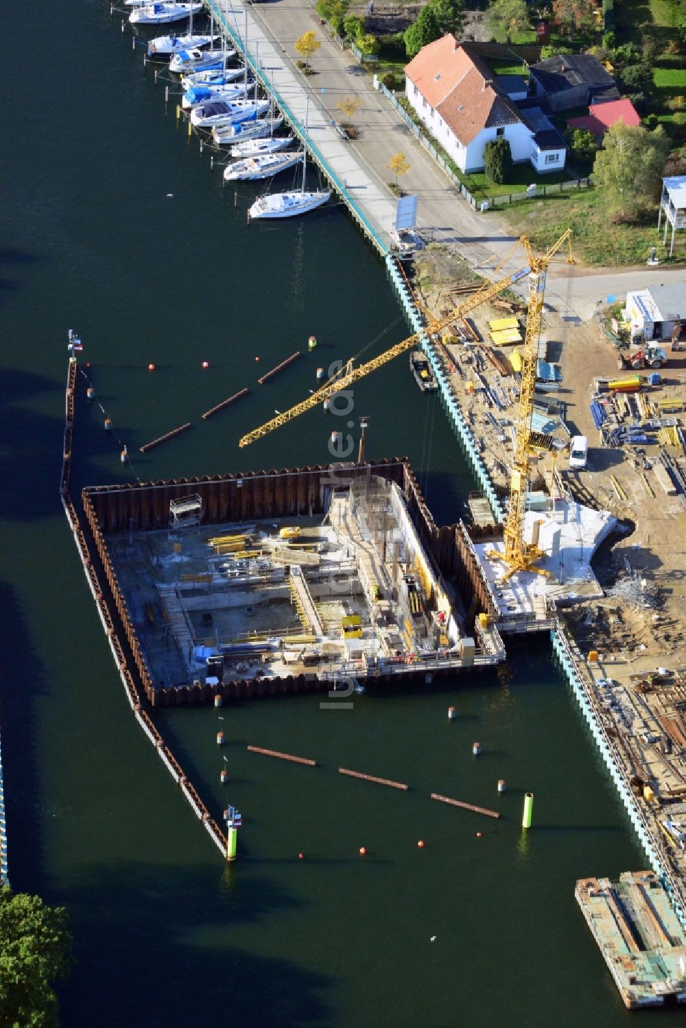 Luftbild Greifswald - Baustelle des Sturmflutsperrwerks in der Ryck am Bodden in Greifswald im Bundesland Mecklenburg-Vorpommern