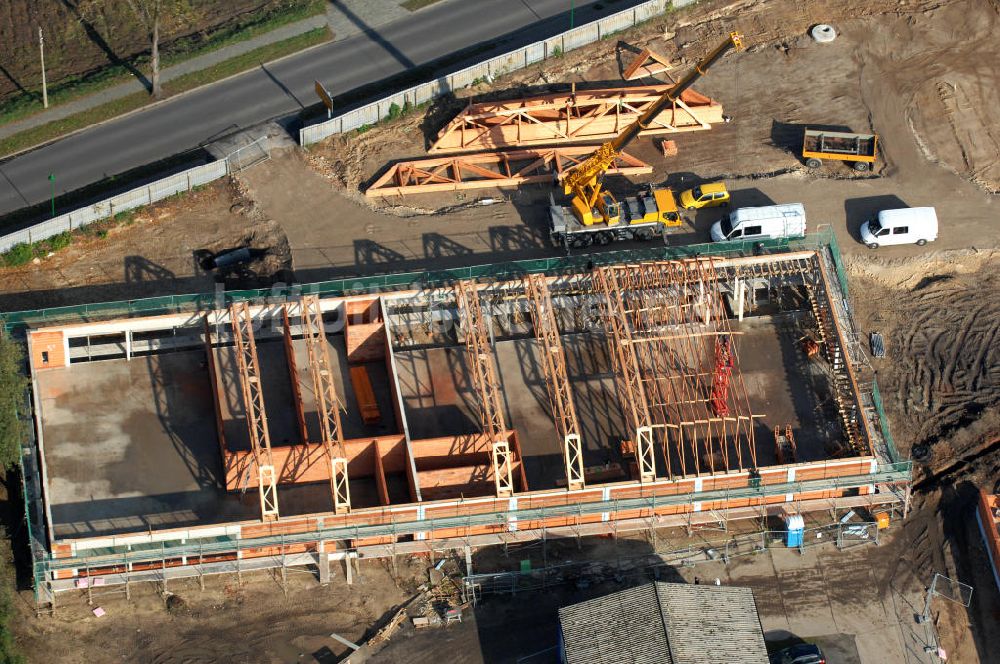 Luftaufnahme Werneuchen - Baustelle Supermarkt / Einzelhandelsgeschäft in Werneuchen