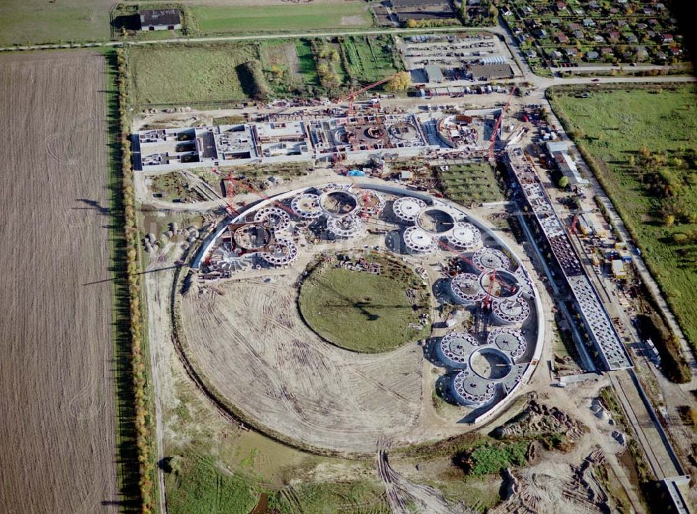 Luftbild Berlin - Falkenberg (Hohenschönhausen) - Baustelle des Tierheimes Falkenberg an der Dorfstraße / Ahrensfelder Chaussee in Falkenberg (Berlin - Hohenschönhausen).