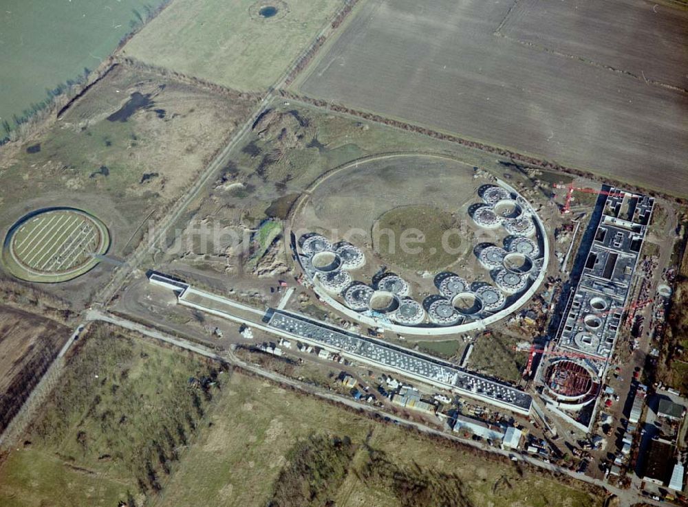 Luftaufnahme Berlin - Hohenschönhausen - Baustelle des Tierheimes Falkenberg an der Dorfstraße / Ahrensfelder Chaussee in Falkenberg (Berlin - Hohenschönhausen).