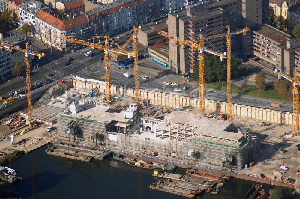 Luftbild Berlin - Baustelle vom Umbau Hafen Tempelhof in Berlin