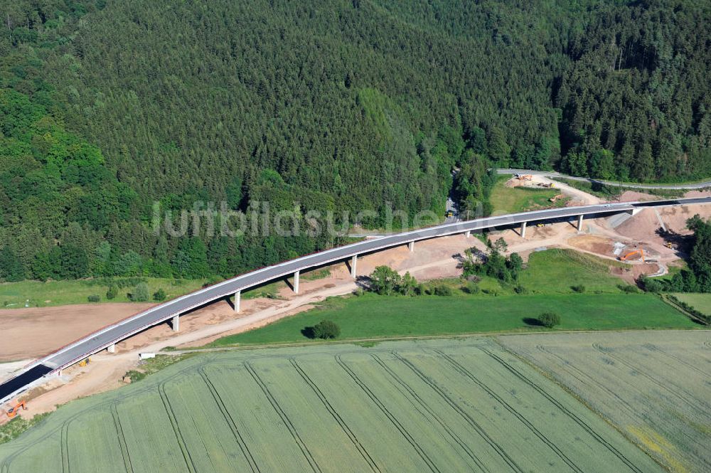 Luftbild Uslar - Baustelle Umgehungsstraße B241 mit Talbrücke Volpriehausen nahe Uslar in Niedersachsen