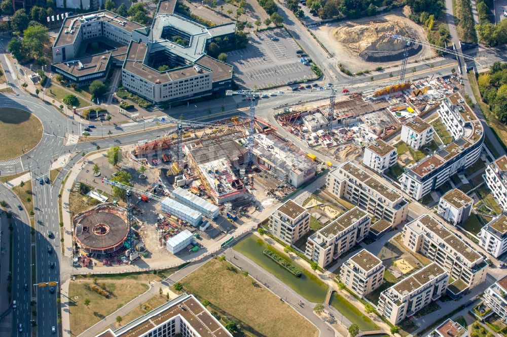 Essen aus der Vogelperspektive: Baustelle der Unternehmenszentrale der Funke Mediengruppe am Berliner Platz in Essen im Bundesland Nordrhein-Westfalen