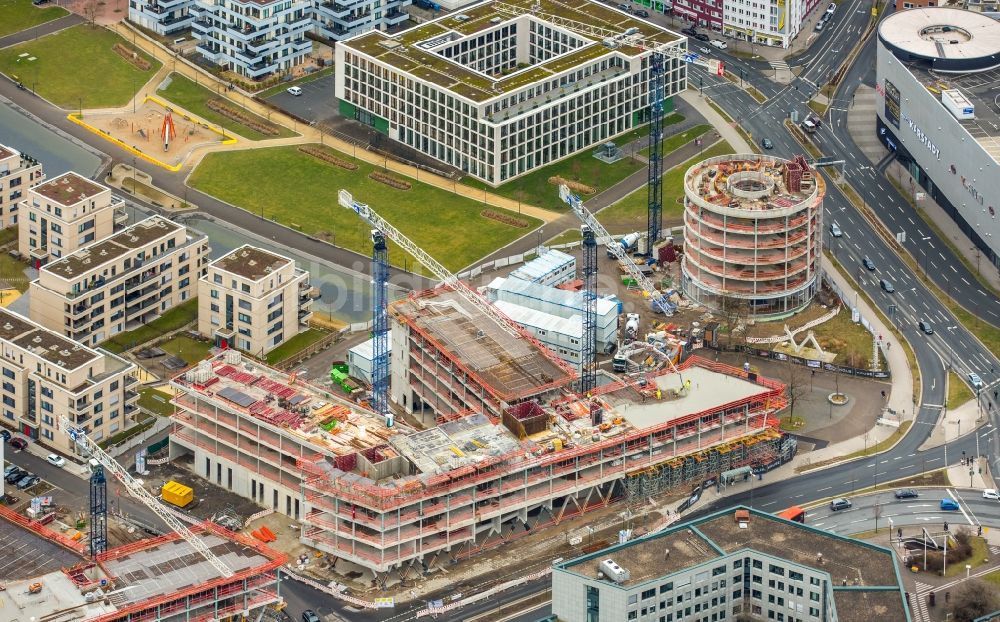 Essen von oben - Baustelle der Unternehmenszentrale der Funke Mediengruppe am Berliner Platz in Essen im Bundesland Nordrhein-Westfalen