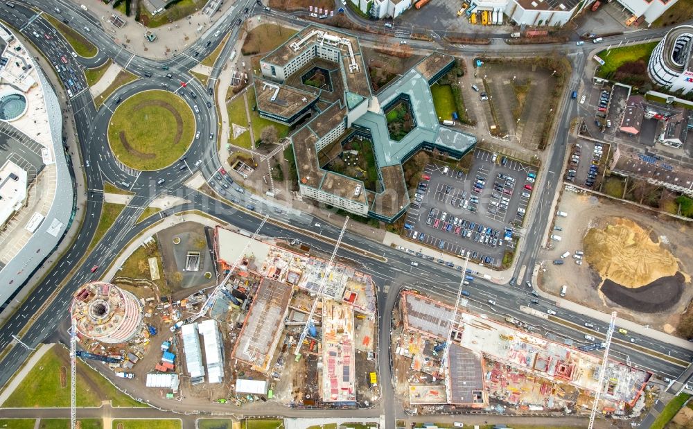 Luftbild Essen - Baustelle der Unternehmenszentrale der Funke Mediengruppe am Berliner Platz in Essen im Bundesland Nordrhein-Westfalen