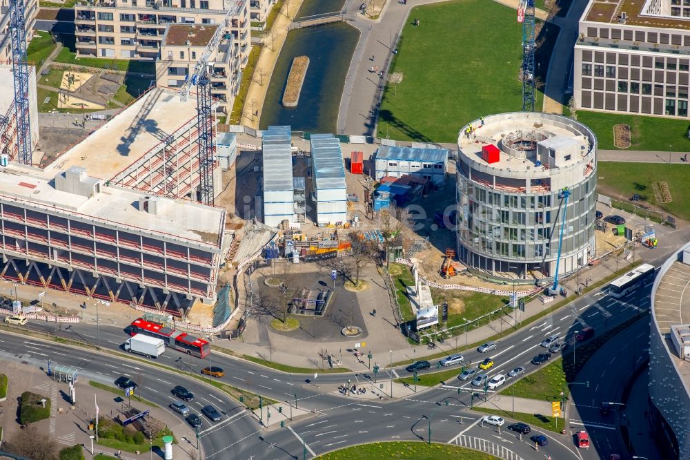 Essen aus der Vogelperspektive: Baustelle der Unternehmenszentrale der Funke Mediengruppe am Berliner Platz in Essen im Bundesland Nordrhein-Westfalen