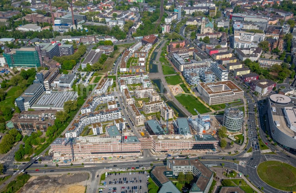 Luftbild Essen - Baustelle der Unternehmenszentrale der Funke Mediengruppe am Berliner Platz in Essen im Bundesland Nordrhein-Westfalen