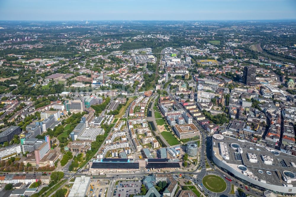 Luftaufnahme Essen - Baustelle der Unternehmenszentrale der Funke Mediengruppe am Berliner Platz in Essen im Bundesland Nordrhein-Westfalen