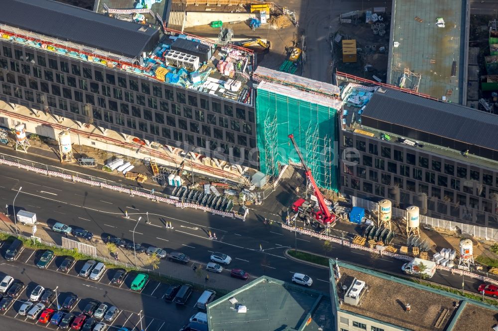 Essen aus der Vogelperspektive: Baustelle der Unternehmenszentrale der Funke Mediengruppe am Berliner Platz in Essen im Bundesland Nordrhein-Westfalen