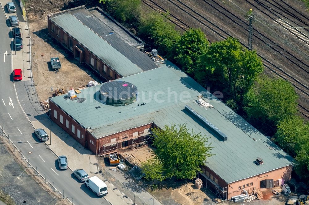 Bochum aus der Vogelperspektive: Baustelle der Veranstaltungshalle Rotunde – Alter Bochumer Hauptbahnhof am Konrad-Adenauer-Platz 3 in Bochum im Bundesland Nordrhein-Westfalen - NRW, Deutschland