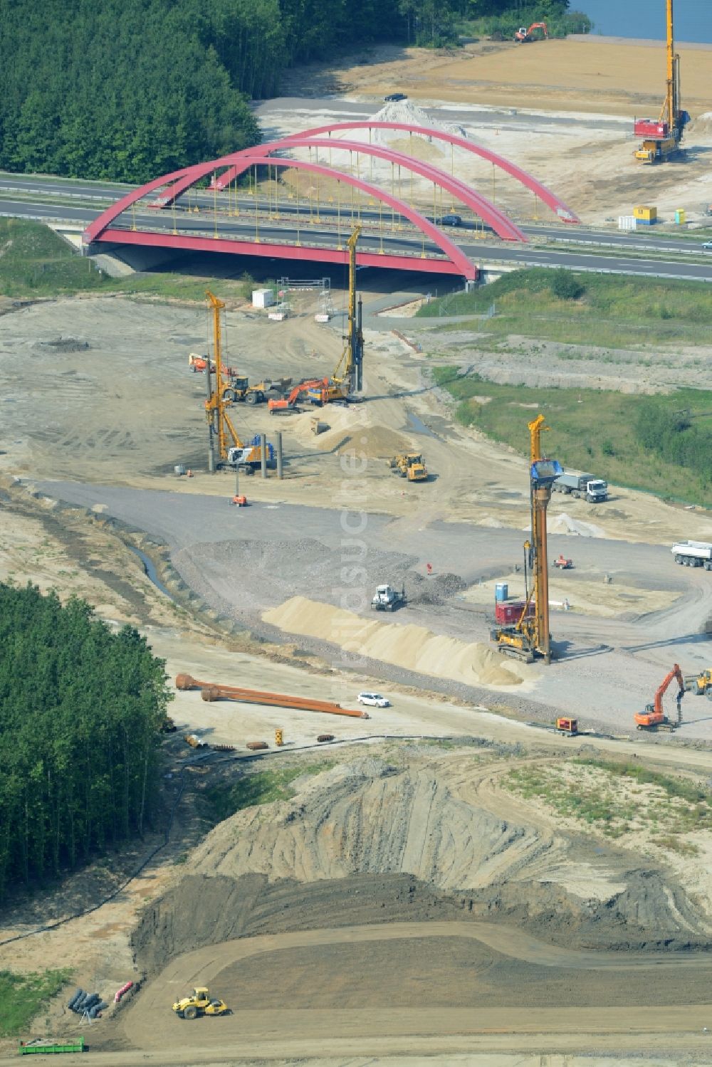 Zwenkau aus der Vogelperspektive: Baustelle Verbindungskanal Harthkanal zwischen Zwenkauer See und Cospudener See in Zwenkau im Bundesland Sachsen