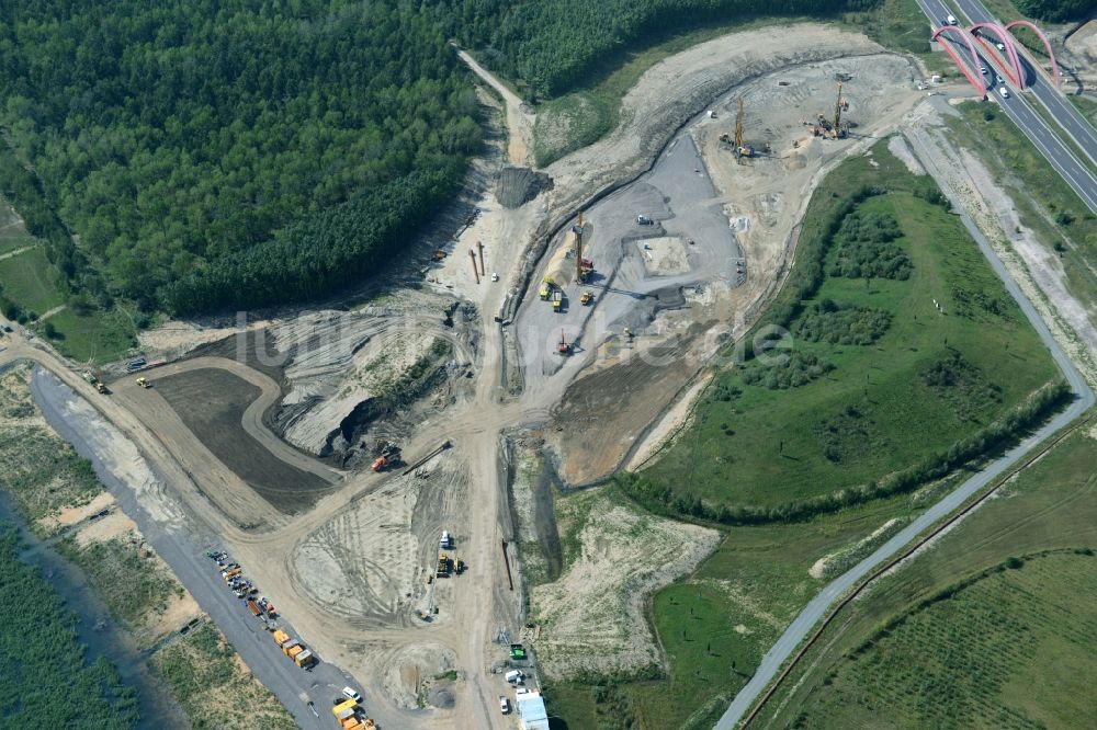 Zwenkau von oben - Baustelle Verbindungskanal Harthkanal zwischen Zwenkauer See und Cospudener See in Zwenkau im Bundesland Sachsen