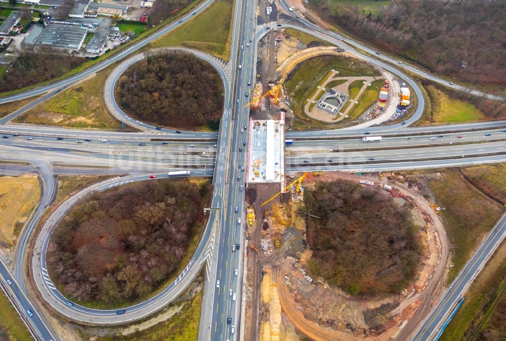 Recklinghausen von oben - Baustelle an der Verkehrsführung am Autobahnkreuz der BAB A2 - A43 in Recklinghausen im Bundesland Nordrhein-Westfalen, Deutschland