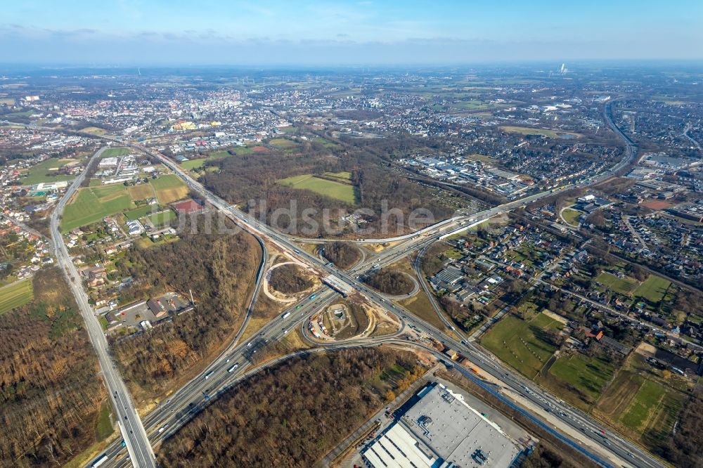 Luftaufnahme Recklinghausen - Baustelle an der Verkehrsführung am Autobahnkreuz der BAB A2 - A43 in Recklinghausen im Bundesland Nordrhein-Westfalen, Deutschland